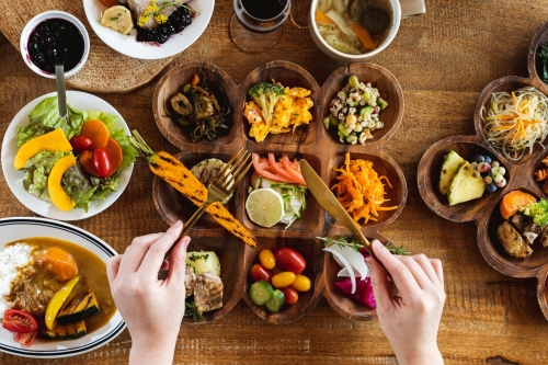 日本夜景遺産認定！幻想的な『湯西川温泉かまくら祭り』と春を味わう『いちご狩り食べ放題』