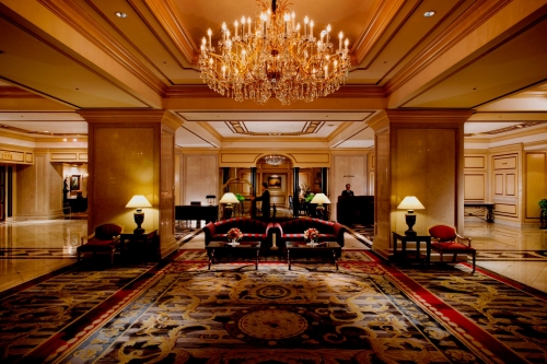 国重要文化財「赤煉瓦酒造工場」特別見学＆『リーガロイヤルホテル東京』で贅沢ランチ